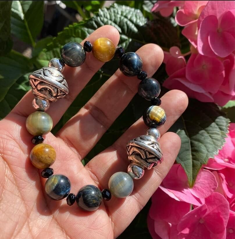 Expression & Bravery | BLUE TIGER'S EYE