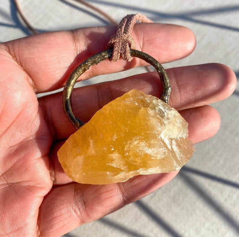 YELLOW CALCITE | Inner Power, Confidence, Discovery
